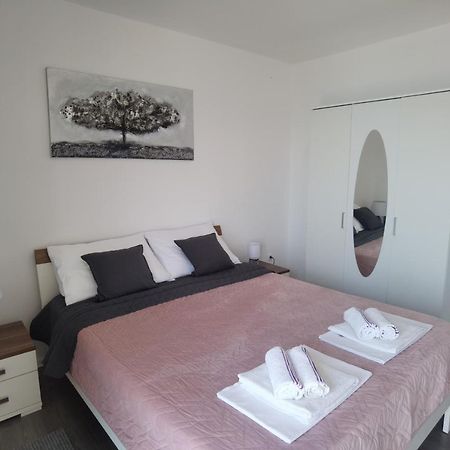 Apartment Vale Senj Сень Екстер'єр фото